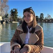 Doy clases a niños hasta 6o de primaria. Soy paciente y tengo alto nivel gracias a mis estudios.